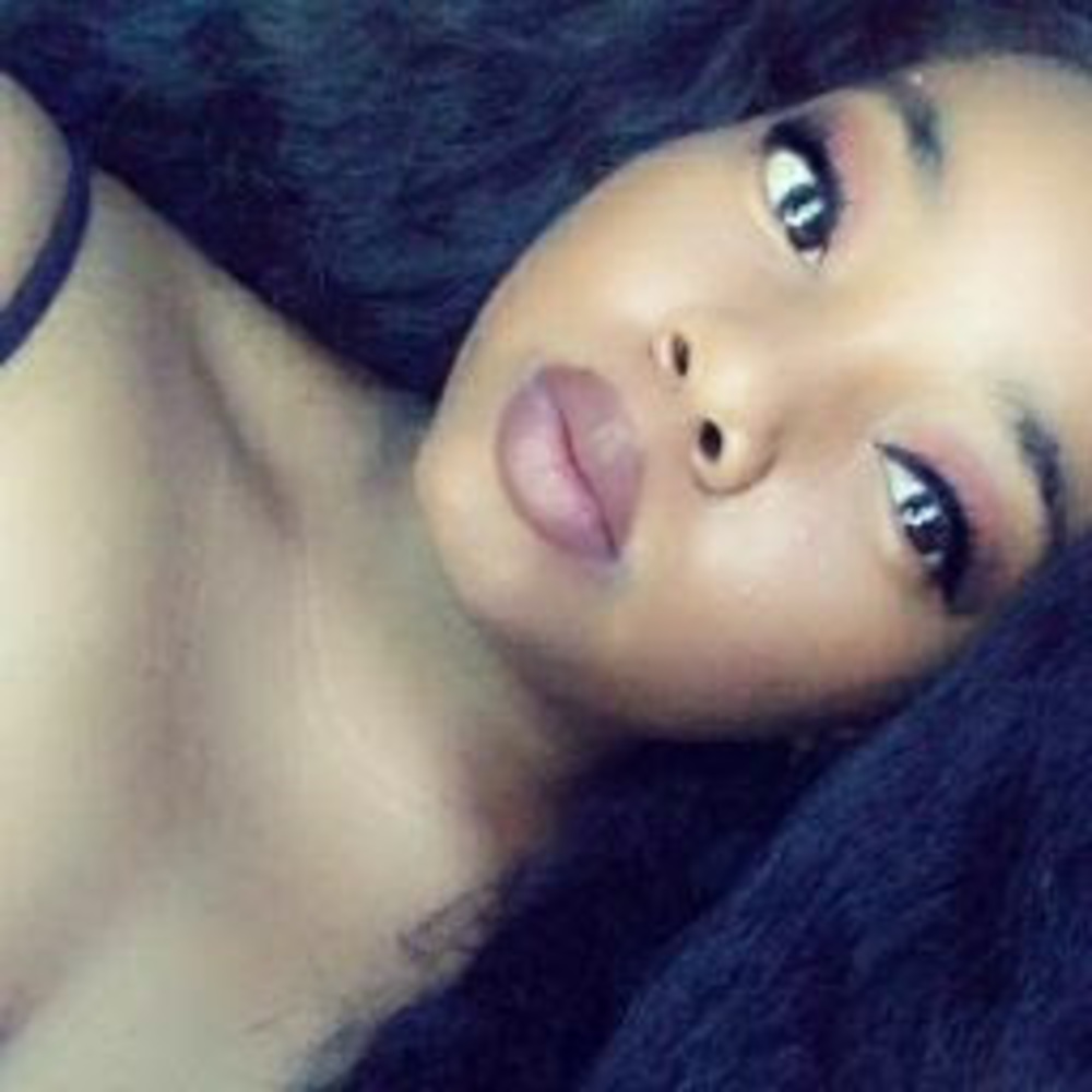 Meet your Posher, Tiara